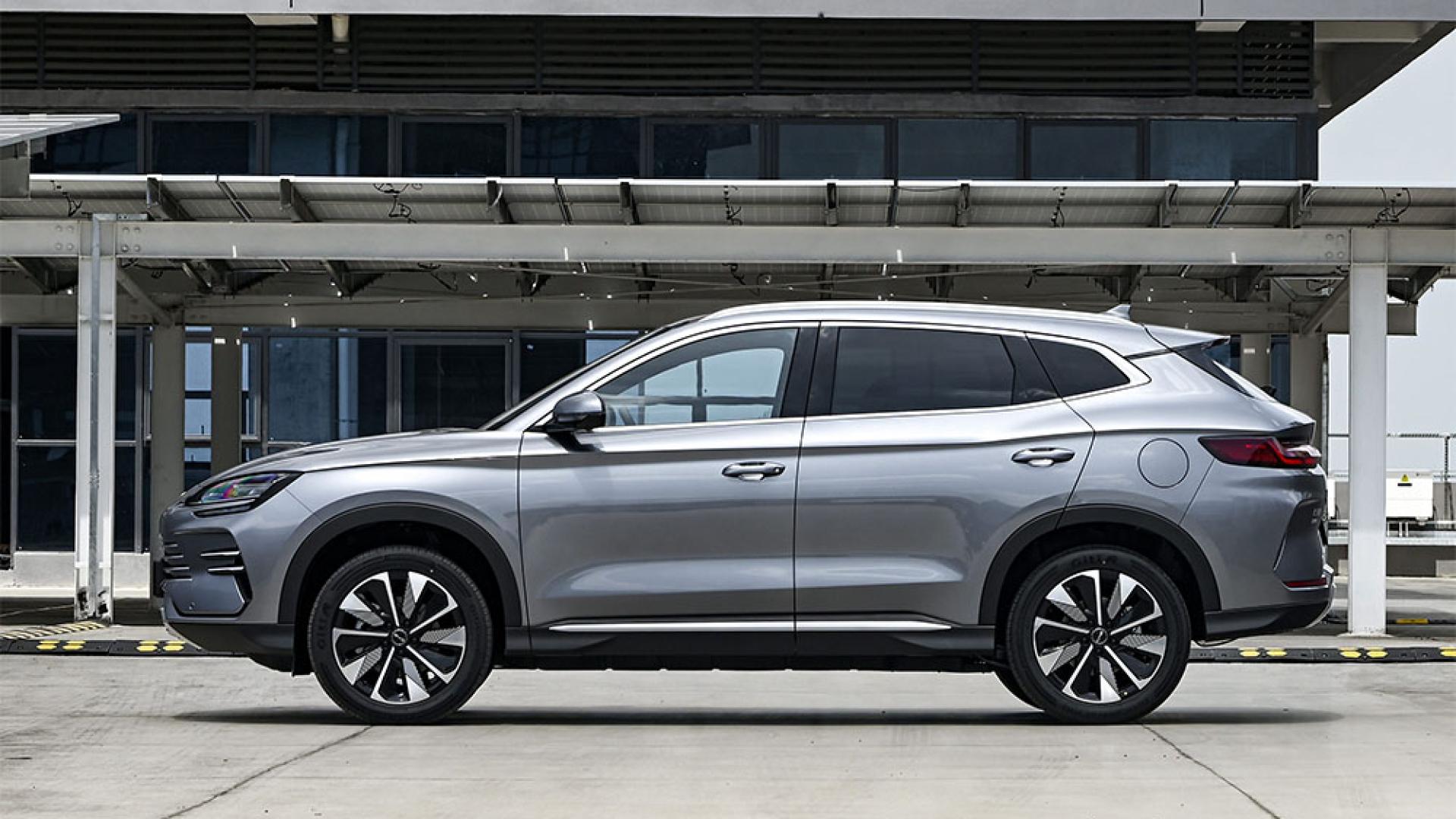 BYD Song Plus DM-i 2025 Flagship